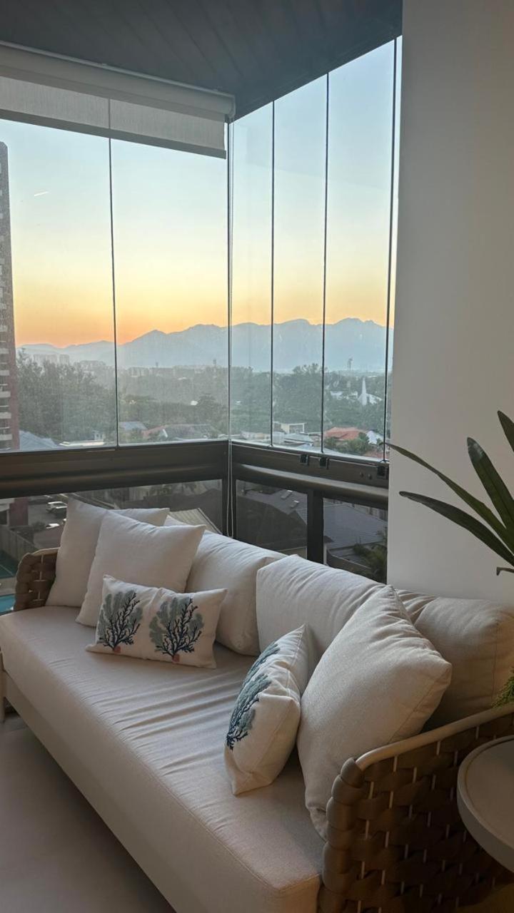 Lindo Apto No Melhor Lugar Da Barra Da Tijuca! Com Uma Vista De Tirar O Folego, Frente Para O Mar! Totalmente Equipado E Decorado Ao Lado Dos Melhores Hoteis E Quiosques Da Barra! Portaria 24H, Piscina, Sauna, Jacuzzi, Academia, Garagem, Wi-Fi, Lavan リオデジャネイロ エクステリア 写真