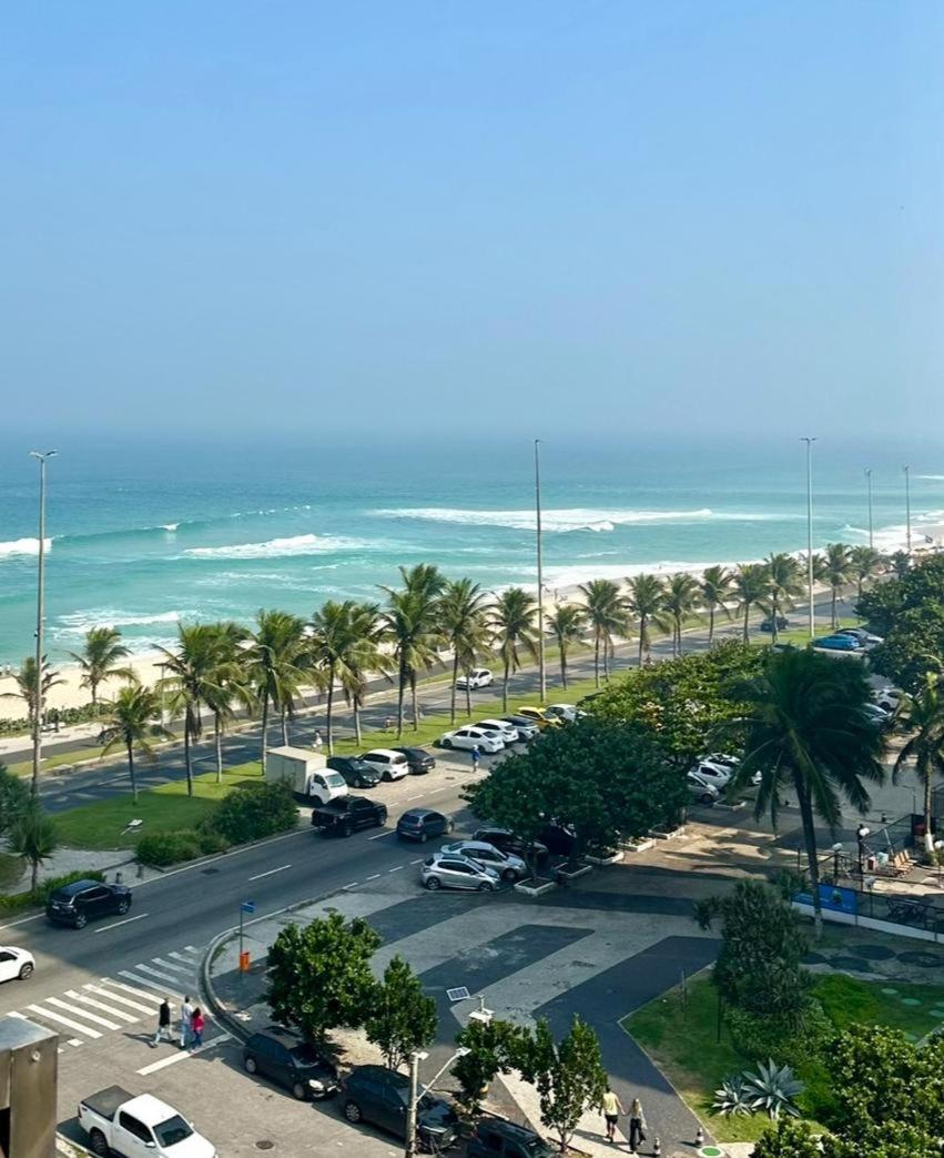 Lindo Apto No Melhor Lugar Da Barra Da Tijuca! Com Uma Vista De Tirar O Folego, Frente Para O Mar! Totalmente Equipado E Decorado Ao Lado Dos Melhores Hoteis E Quiosques Da Barra! Portaria 24H, Piscina, Sauna, Jacuzzi, Academia, Garagem, Wi-Fi, Lavan リオデジャネイロ エクステリア 写真