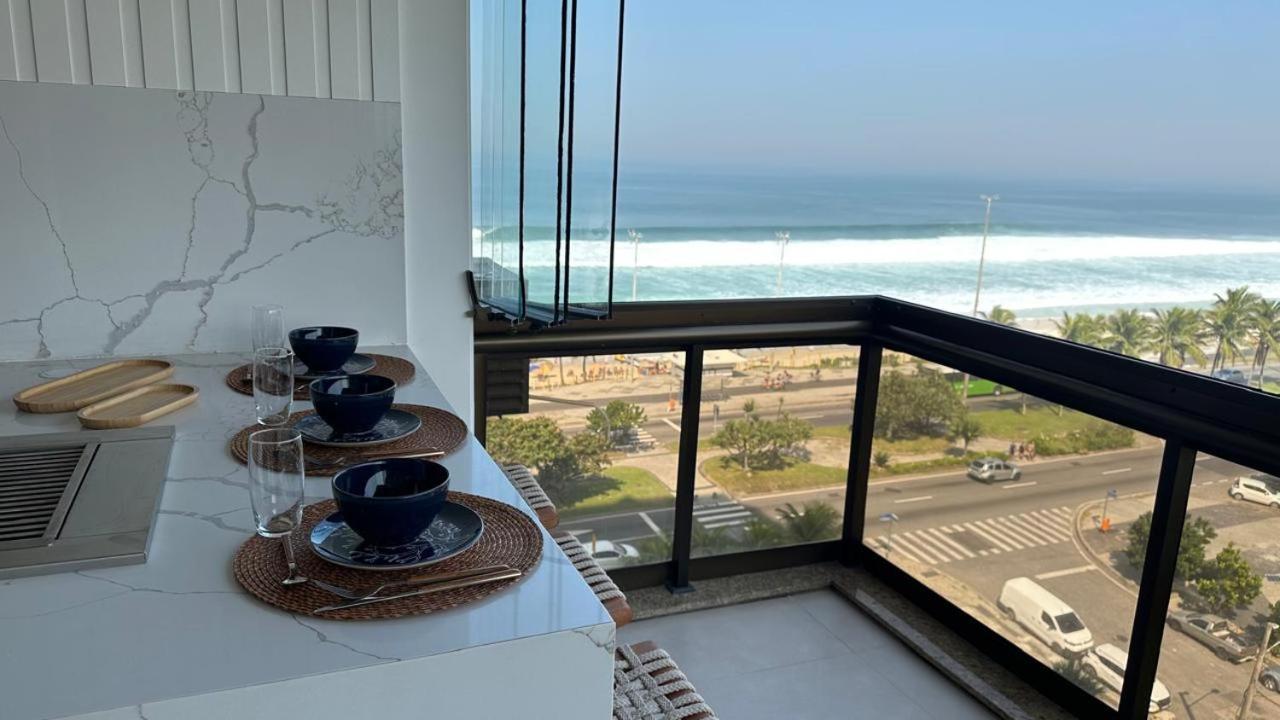 Lindo Apto No Melhor Lugar Da Barra Da Tijuca! Com Uma Vista De Tirar O Folego, Frente Para O Mar! Totalmente Equipado E Decorado Ao Lado Dos Melhores Hoteis E Quiosques Da Barra! Portaria 24H, Piscina, Sauna, Jacuzzi, Academia, Garagem, Wi-Fi, Lavan リオデジャネイロ エクステリア 写真